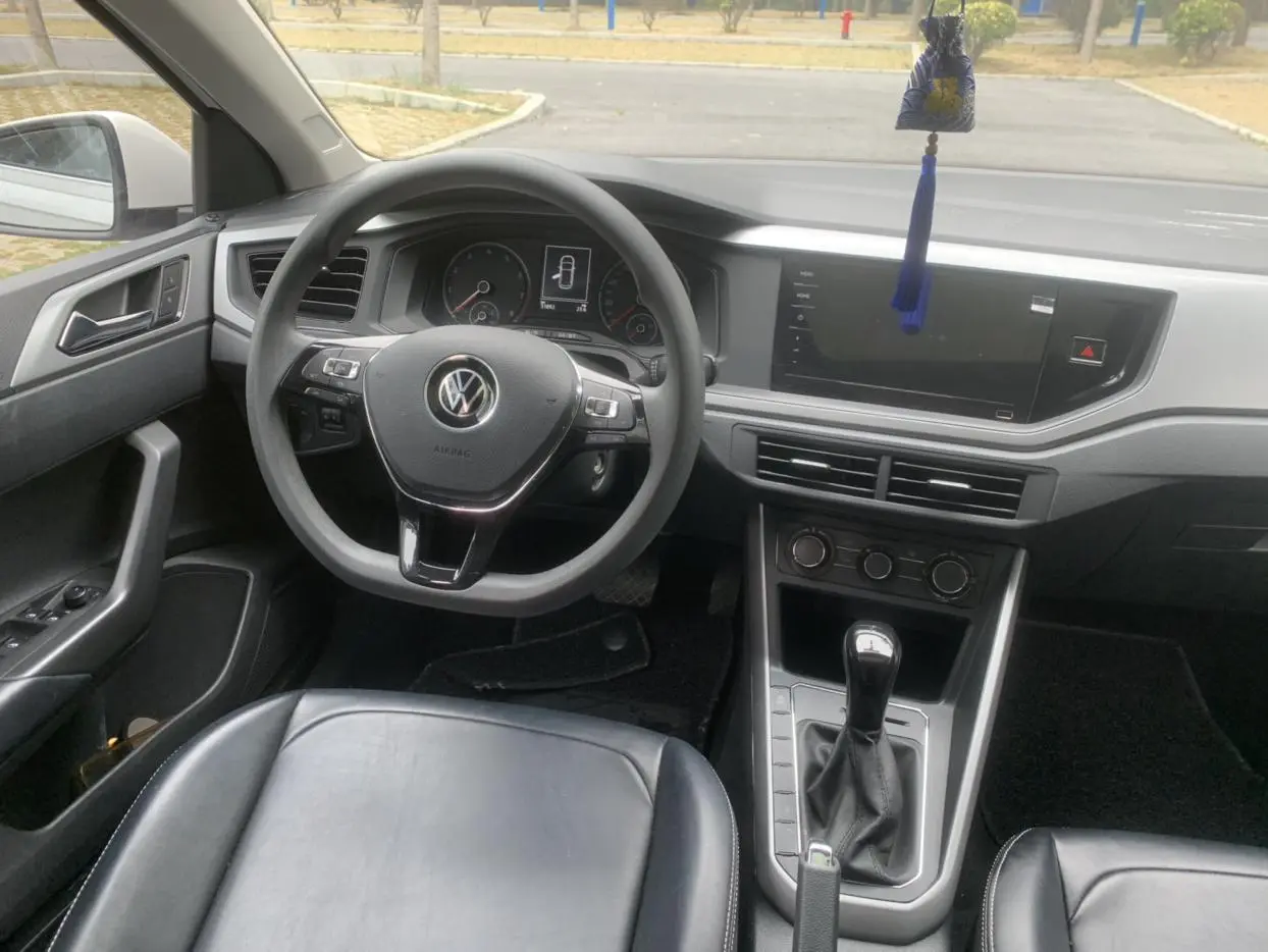 Volkswagen Polo Plus 1.5L automatic colorful technology version