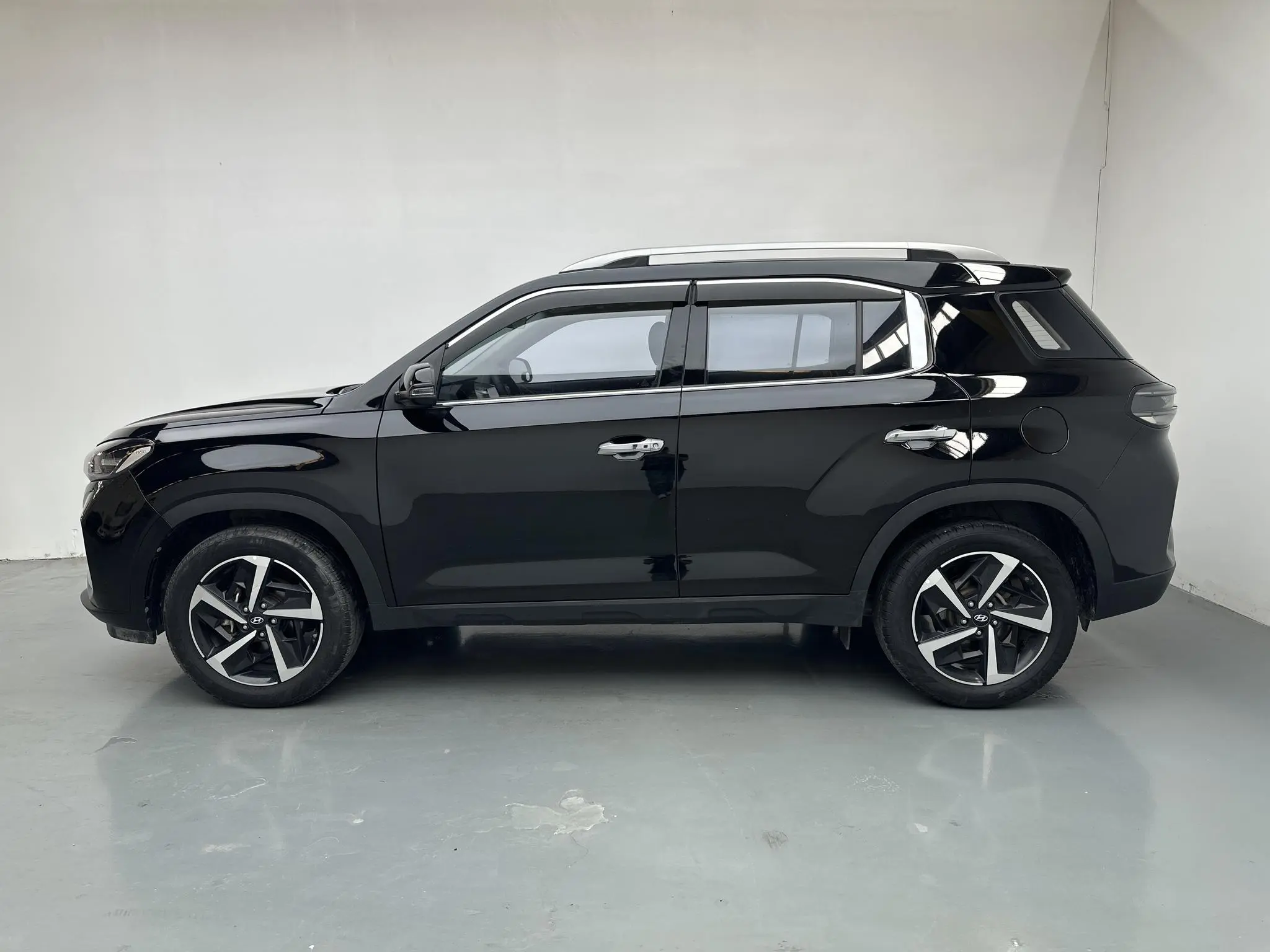Hyundai Hyundai ix35 2.0L automatic two-wheel drive leading version GLS