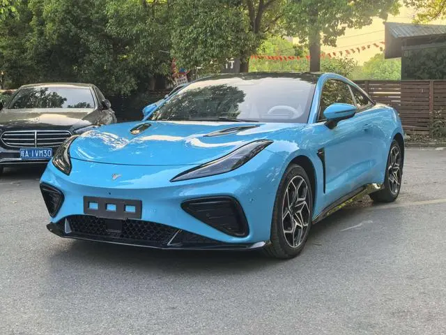 Neta Nezha GT 580 four-wheel drive version