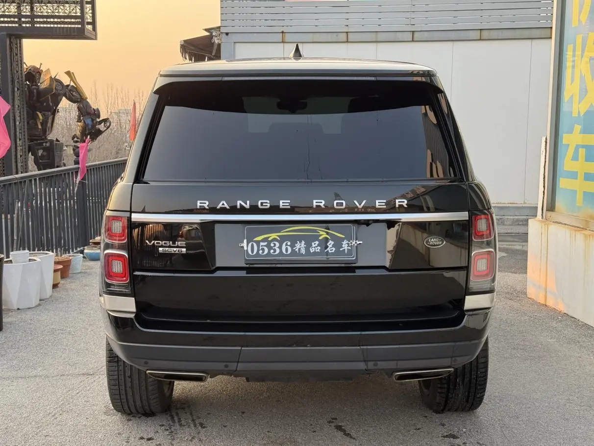 Land Rover Range Rover 3.0 V6 SC Handed down version