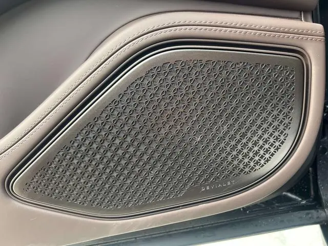 Denza Denza Z9 DM 1100 four-wheel drive Max version