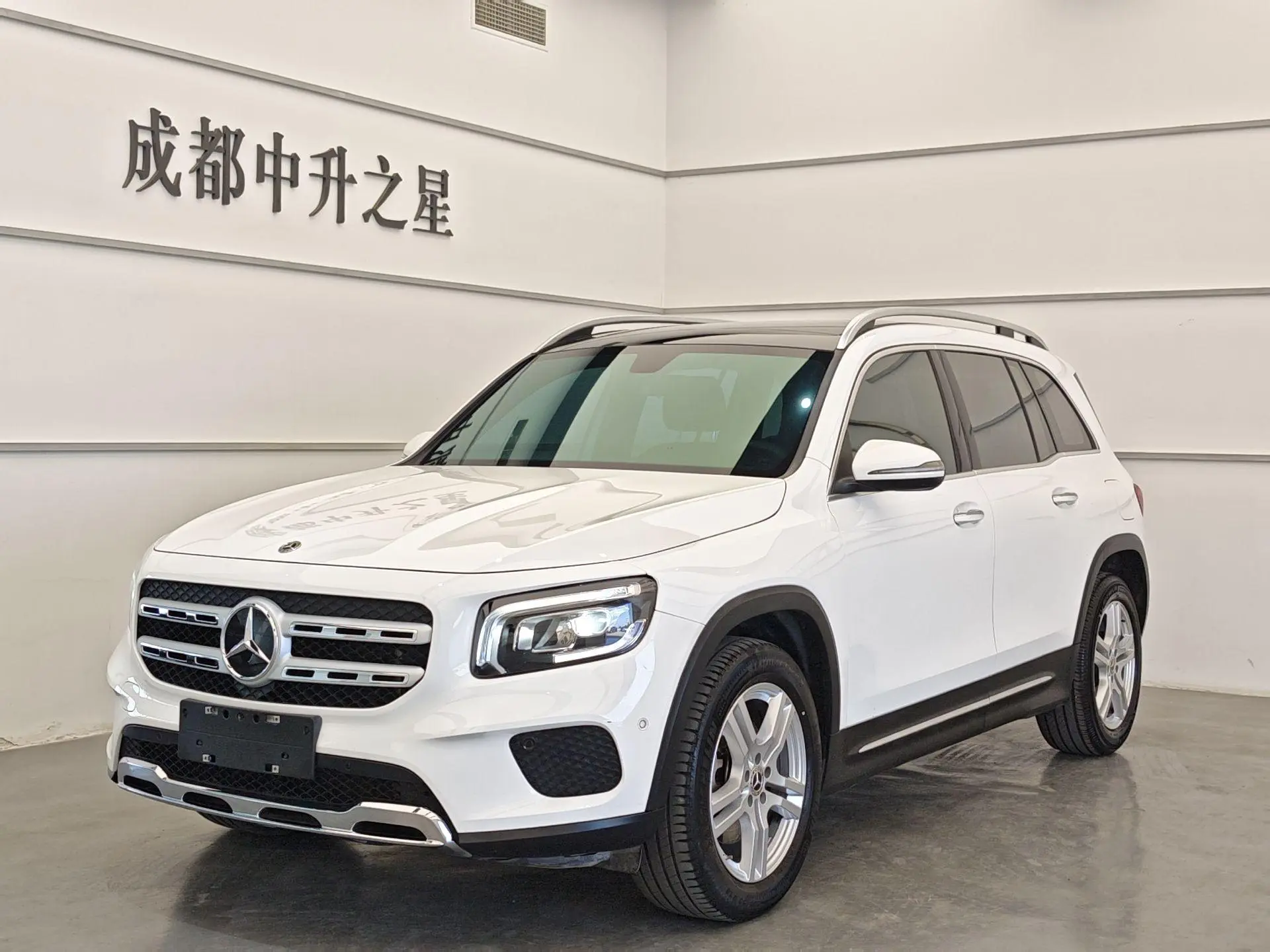 Mercedes-Benz Mercedes-Benz GLB GLB 220 dynamic type