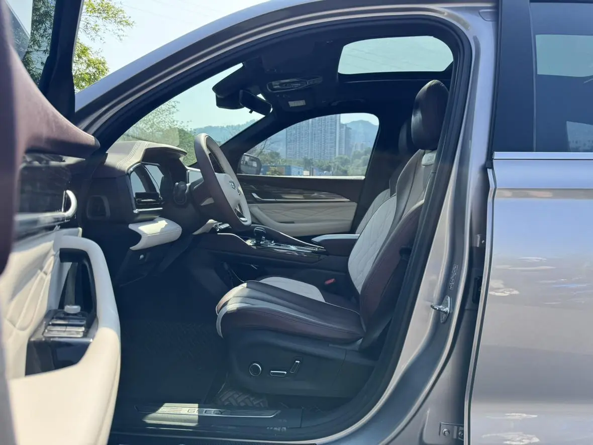 Geely Xingyue L 2.0TD DCT EVO two-wheel drive premium type