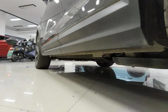 LYNK & CO Lynk & Co. 06 EM-P 84KM battery life version Pro