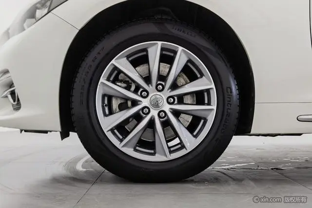 Infiniti Infiniti Q50L 2.0T Comfort Edition