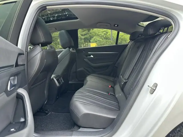 Peugeot Peugeot 508L 400THP PureTech Driving Control Edition