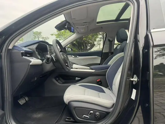 Geely Xingrui 2.0T Premium type