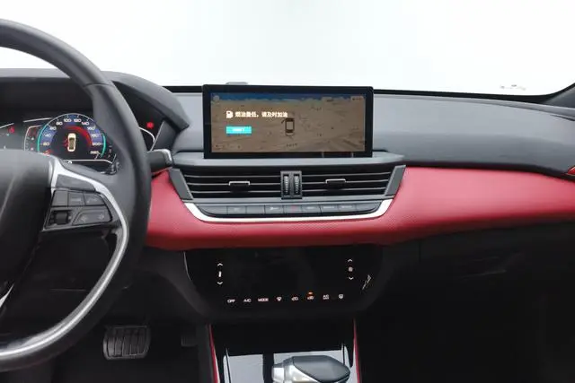 Dongfeng Fengshen Yi Hyun 230T Automatic Shadow Chasing Knight Edition