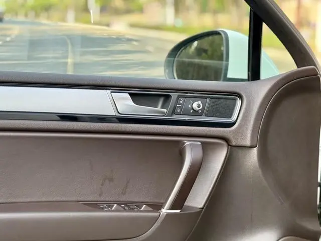 Volkswagen Touareg 3.0 TSI Yaoyue Edition