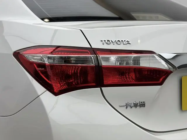 TOYOTA Corolla 1.6L manual GL