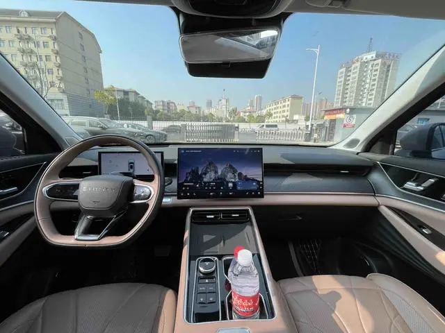 Chery Fulwin Tiggo 8L 2.0T Automatic Premium Edition