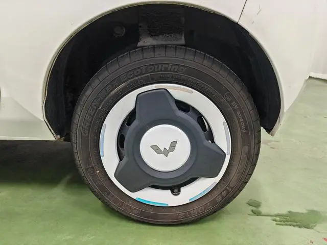 Wuling Wuling Hongguang MINIEV Free lithium iron phosphate