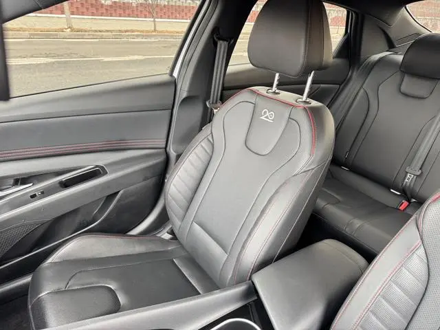 Hyundai Elantra 1.5L CVT 20th SE 20th Anniversary Edition