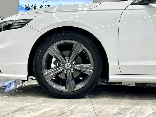 Honda Yingshipai 260TURBO Exquisite Edition
