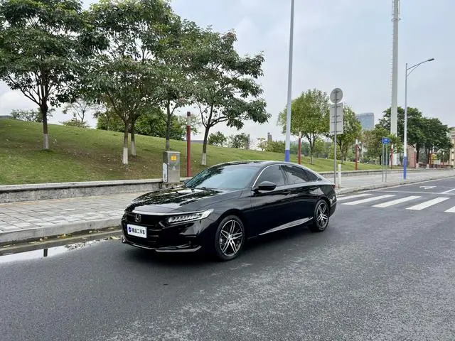 Honda Accord 260TURBO Magic Night*Premium Edition