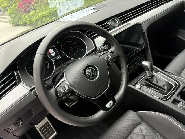 Volkswagen Magotan GTE Luxury