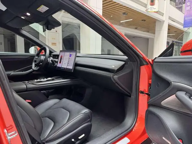 Xiaomi Xiaomi SU7 Four-wheel drive, long battery life, Max version