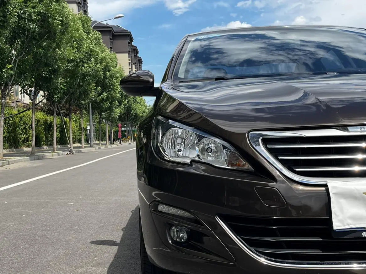Peugeot Peugeot 408 1.6T Automatic Deluxe Edition