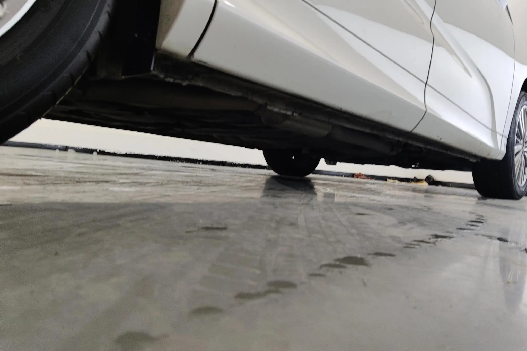 Honda Odyssey 2.4L Deluxe Edition