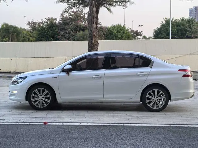 Peugeot Peugeot 408 1.6T Automatic Deluxe Edition
