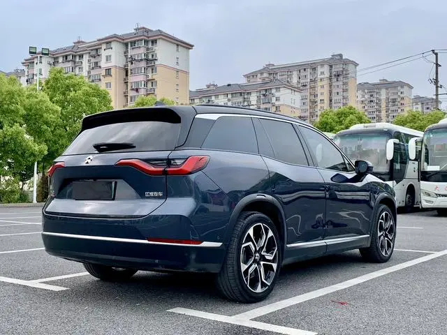 NIO NIO ES8 580KM base version six seats