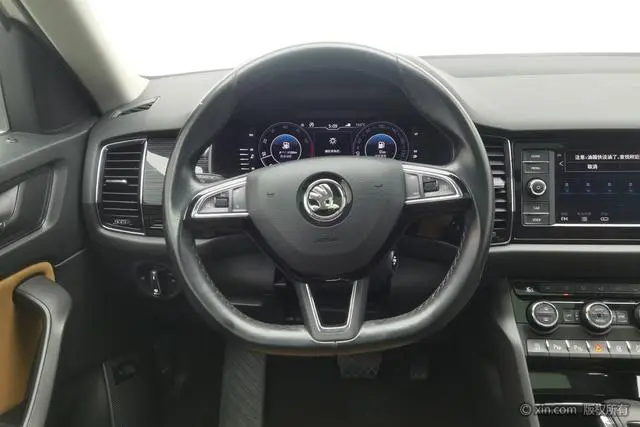 Skoda Kodiak GT ZI330 two-wheel drive deluxe edition Country VI