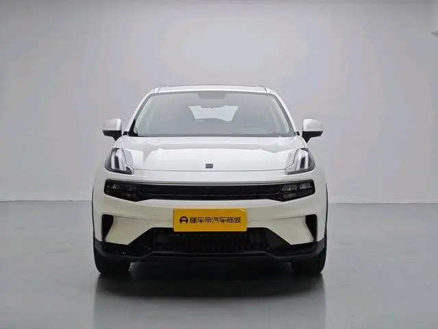 LYNK & CO Lynk & Co. 06 EM-P PHEV Remix Pro