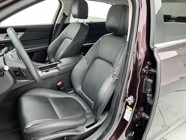 Jaguar Jaguar XFL 2.0T P200 two-wheel drive Elite Edition