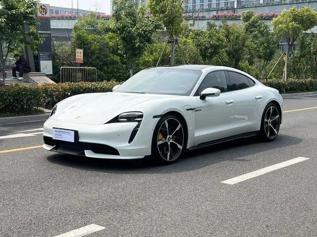 Porsche Taycan Taycan Turbo S