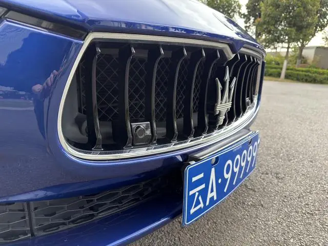 Maserati Ghibli 3.0T Standard Edition