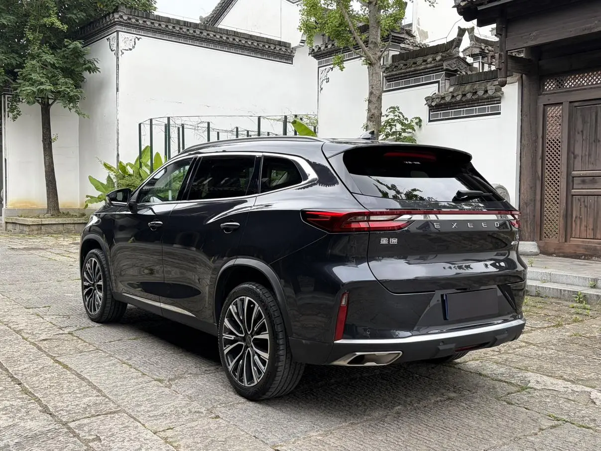 EXEED Xingtu Lingyun Lingyun 400T two-wheel drive Star Edition