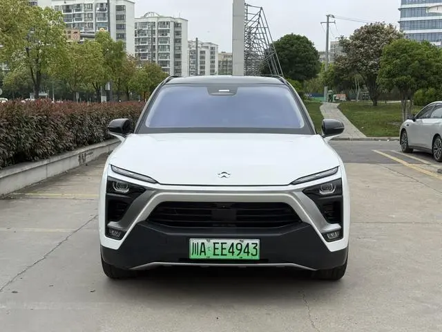 NIO NIO ES8 425KM benchmark version