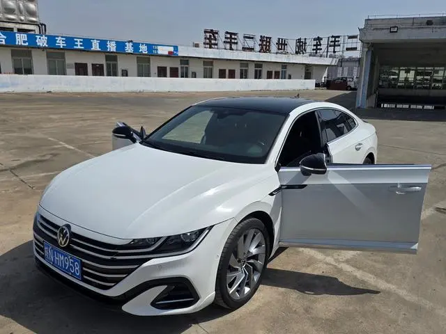 Volkswagen Volkswagen CC 380TSI eye-catching version