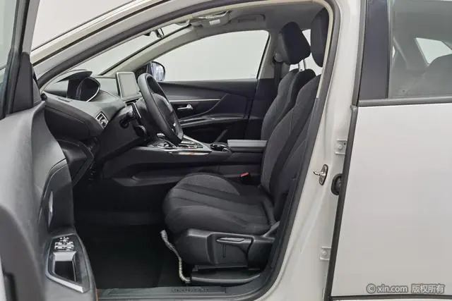 Peugeot Peugeot 4008 360THP Leading Edition