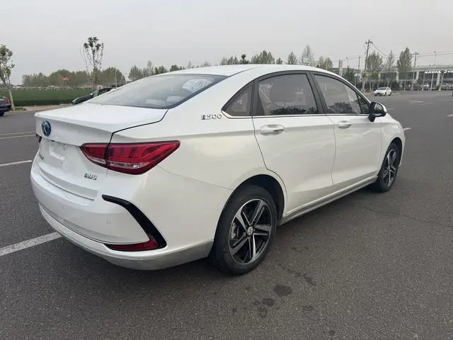 Beijing Beijing EU5 R500 Zhishang Edition
