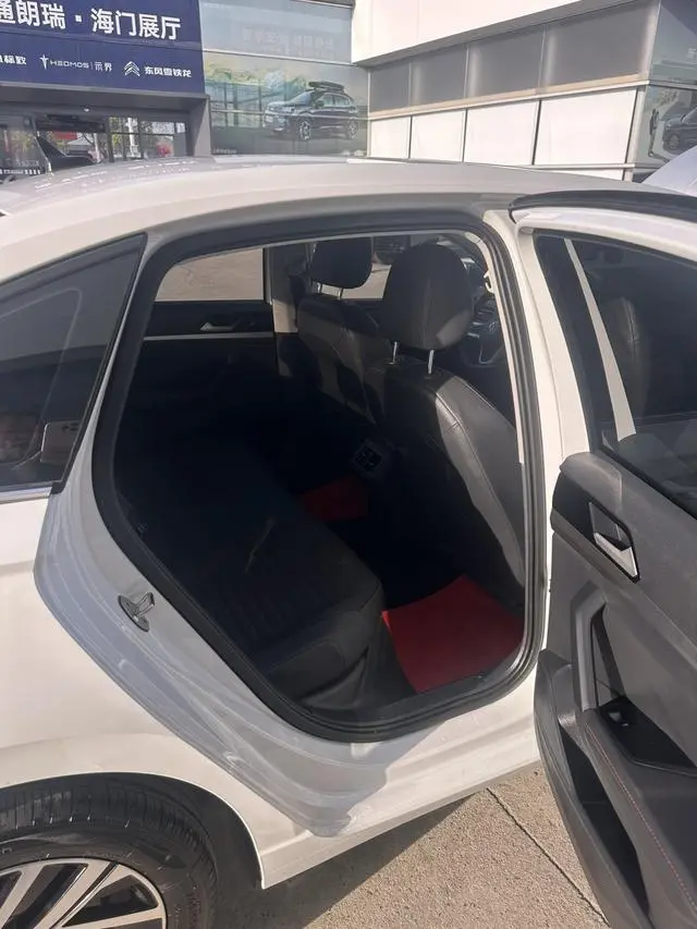 Volkswagen Lavida 300TSI DSG Manyi Edition
