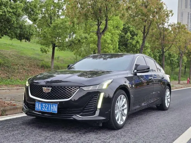 Cadillac Cadillac CT5 28T luxury