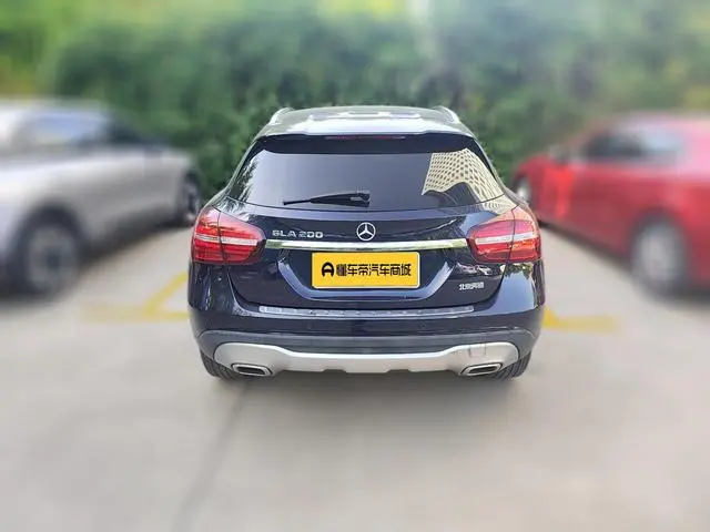 Mercedes-Benz Mercedes-Benz GLA GLA 200 dynamic type