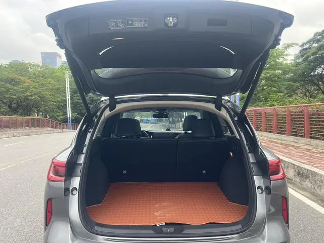 Infiniti Infiniti QX50 2.0T four-wheel drive Elite Edition