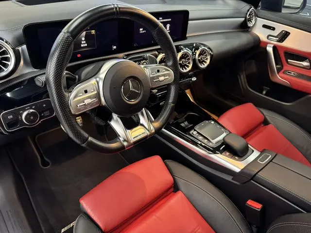 Mercedes-Benz Mercedes-Benz CLA AMG AMG CLA 35 4MATIC