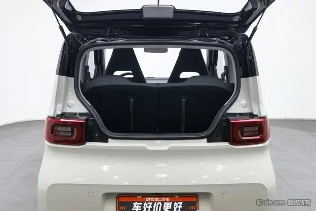 Wuling Wuling Hongguang MINIEV Macaron Premium Lithium Iron Phosphate