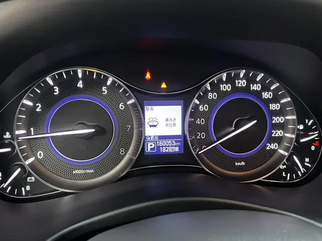 Infiniti Infiniti QX80 5.6L 4WD