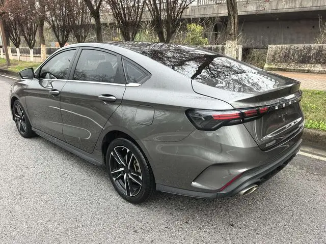 Geely Binrui Binrui COOL 1.5T DCT Fengchi Edition