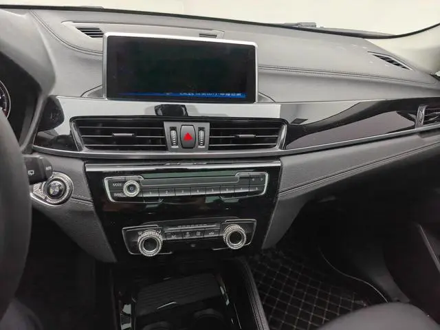 BMW BMW X2 (imported) sDrive20i M off-road set country VI