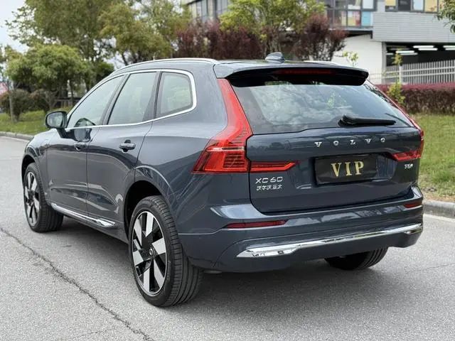 Volvo Volvo XC60 PHEV T8 four-wheel drive long battery life Zhiya Deluxe Edition