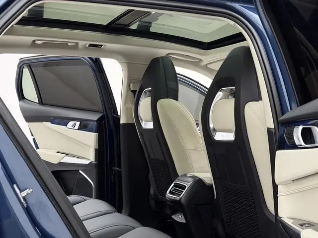 LYNK & CO Lynk 01 2.0T two-wheel drive Pro version country VI