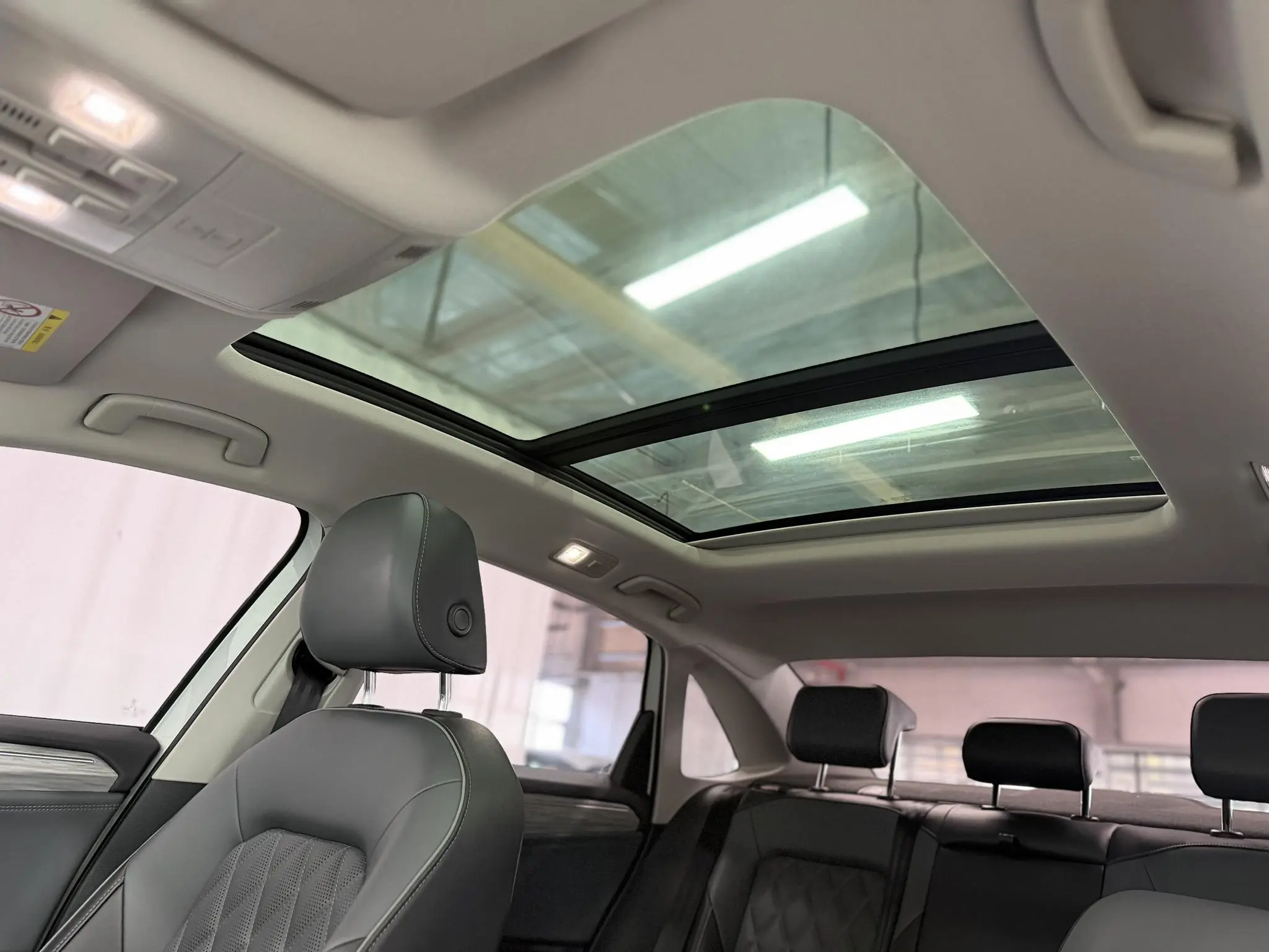 Volkswagen Sagitar 300TSI DSG Beyond Edition