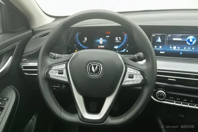 Changan Yidong PLUS 1.6L GDI manual luxury