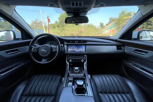 Jaguar Jaguar XFL XFL 3.0 SC 340PS Luxury Edition