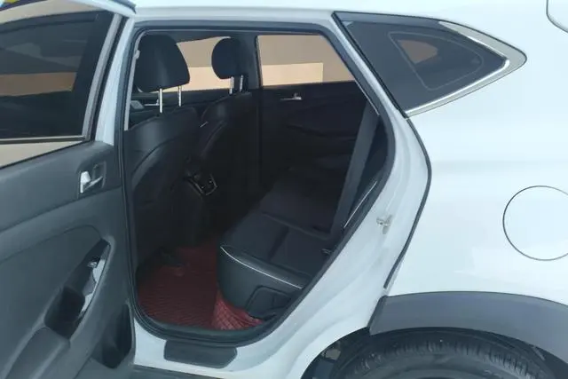 Hyundai Tucson 280TGDi dual-clutch two-wheel drive fashion version of the country VI